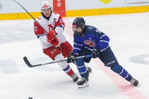 «Чайка» оказалась в одном поражении от завершения сезона МХЛ